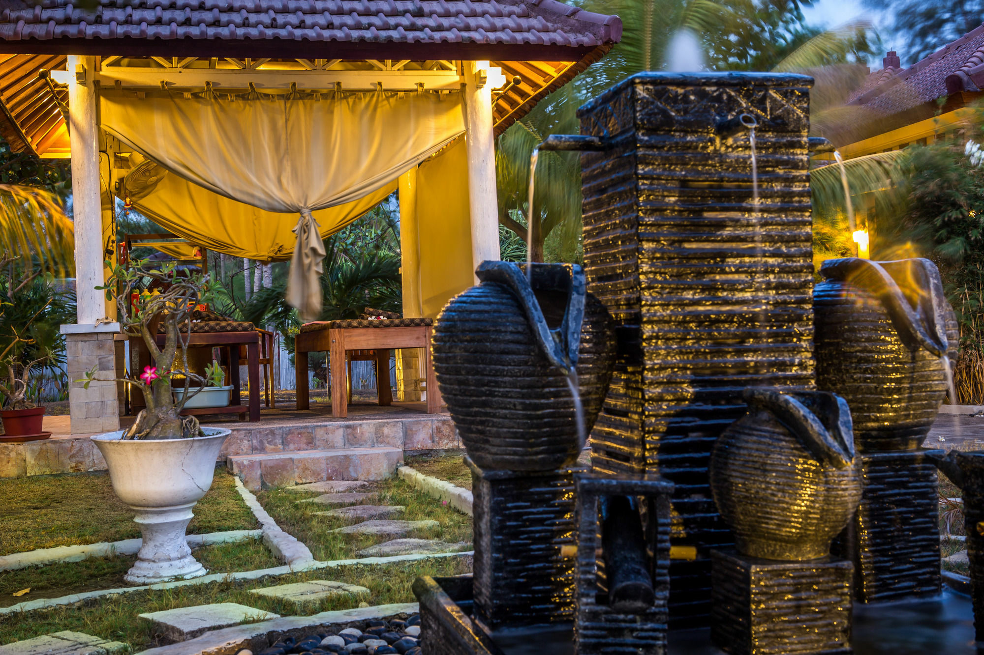 Tropical Hideaways Resort Gili Meno Exterior foto